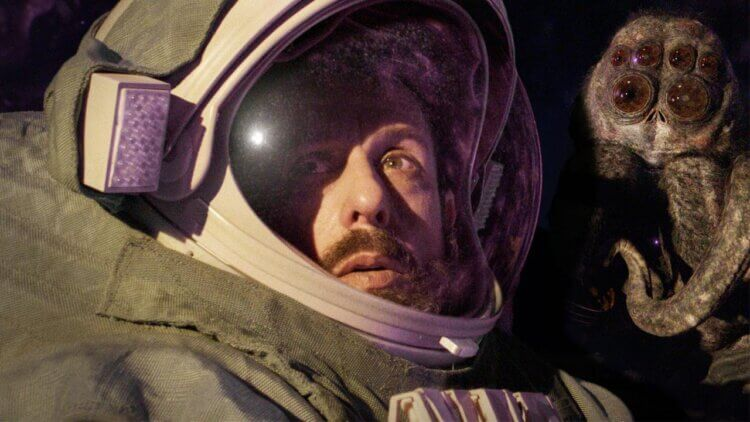 Netflix電影《太空孤航》：孤寂與愛的宇宙交響詩