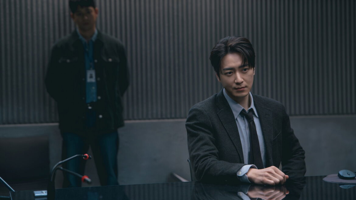 真假難辨的慾望迷宮：《莎拉的真偽人生》如何用精緻鏡頭與致命吸引力征服觀眾？