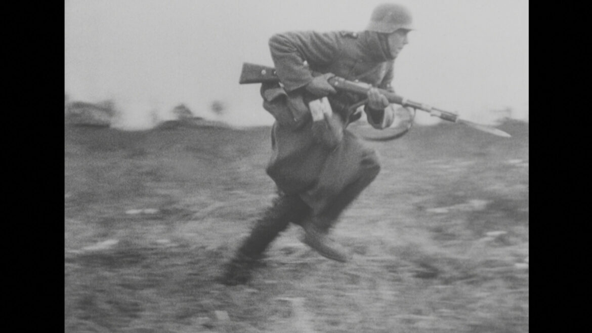 時光凝結的愛戀：重溫《世紀血案》那些當年沒看懂的細膩與悸動